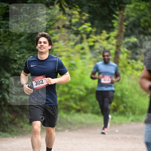 13.04.2025 - Hammer Lauf Dr. Thomas Lammeyer http://msf.ph/oto/7664173 13.04.2025 11:33:41 Laufen 302 meine-sportfotos.de
