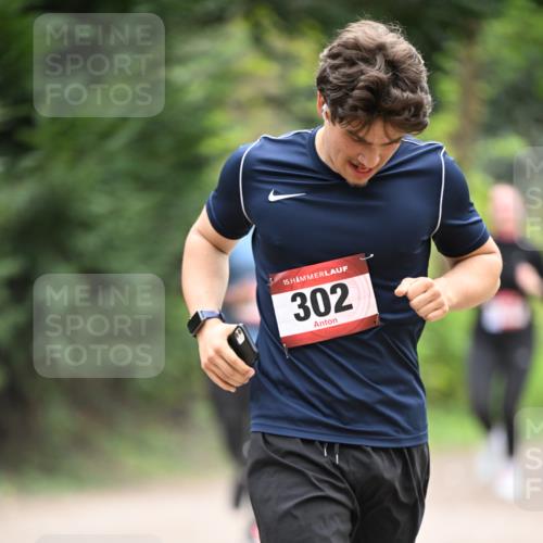 13.04.2025 - Hammer Lauf Dr. Thomas Lammeyer http://msf.ph/oto/7664212 13.04.2025 11:33:44 Laufen 15, 302 meine-sportfotos.de