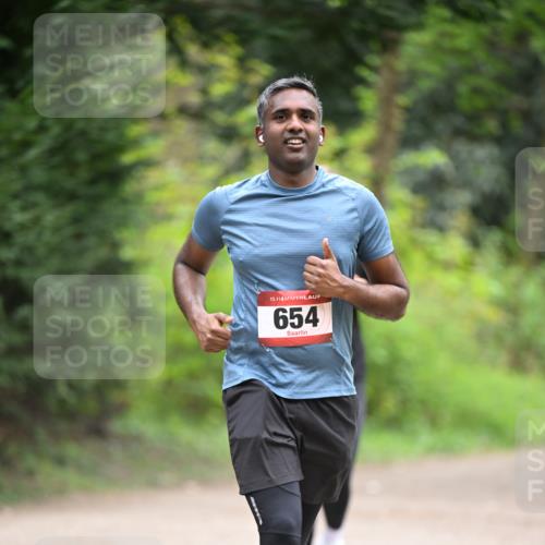 13.04.2025 - Hammer Lauf Dr. Thomas Lammeyer http://msf.ph/oto/7664239 13.04.2025 11:33:46 Laufen 15, 654 meine-sportfotos.de