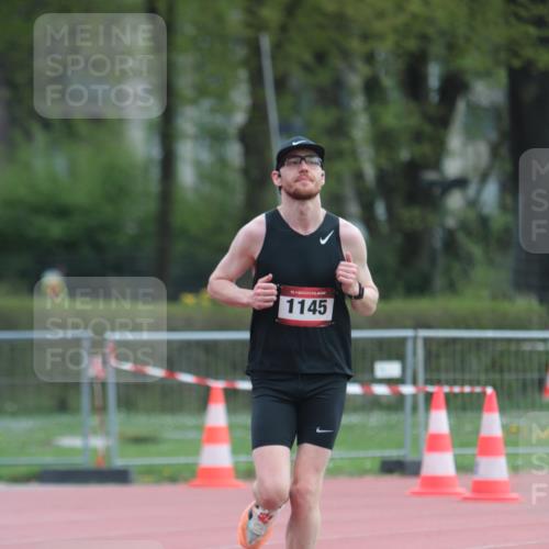 13.04.2025 - Hammer Lauf A. Gomolzig http://msf.ph/oto/7664291 13.04.2025 11:52:41 Ziel  meine-sportfotos.de