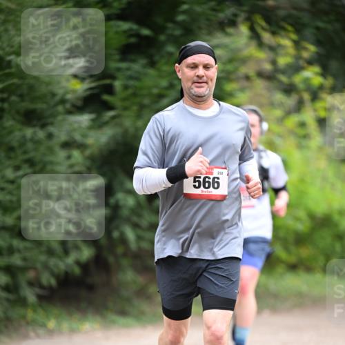 13.04.2025 - Hammer Lauf Dr. Thomas Lammeyer http://msf.ph/oto/7664303 13.04.2025 11:34:04 Laufen 566, 232 meine-sportfotos.de