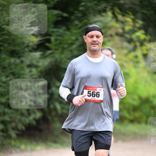13.04.2025 - Hammer Lauf Dr. Thomas Lammeyer http://msf.ph/oto/7664305 13.04.2025 11:34:04 Laufen 15, 232, 566 meine-sportfotos.de