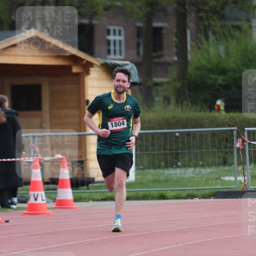 13.04.2025 - Hammer Lauf A. Gomolzig http://msf.ph/oto/7664315 13.04.2025 11:53:31 Ziel 1804 meine-sportfotos.de