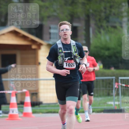 13.04.2025 - Hammer Lauf A. Gomolzig http://msf.ph/oto/7664334 13.04.2025 11:53:57 Ziel 161, 273, 730, 1028 meine-sportfotos.de