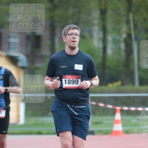 13.04.2025 - Hammer Lauf A. Gomolzig http://msf.ph/oto/7664358 13.04.2025 11:54:06 Ziel 273, 306, 1899 meine-sportfotos.de