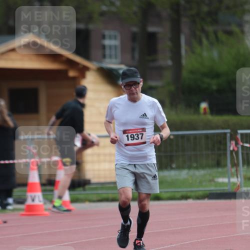 13.04.2025 - Hammer Lauf A. Gomolzig http://msf.ph/oto/7664368 13.04.2025 11:54:21 Ziel 1937 meine-sportfotos.de