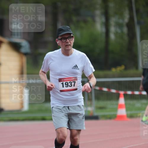 13.04.2025 - Hammer Lauf A. Gomolzig http://msf.ph/oto/7664373 13.04.2025 11:54:23 Ziel 1937 meine-sportfotos.de