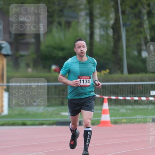 13.04.2025 - Hammer Lauf A. Gomolzig http://msf.ph/oto/7664376 13.04.2025 11:54:39 Ziel 1174 meine-sportfotos.de