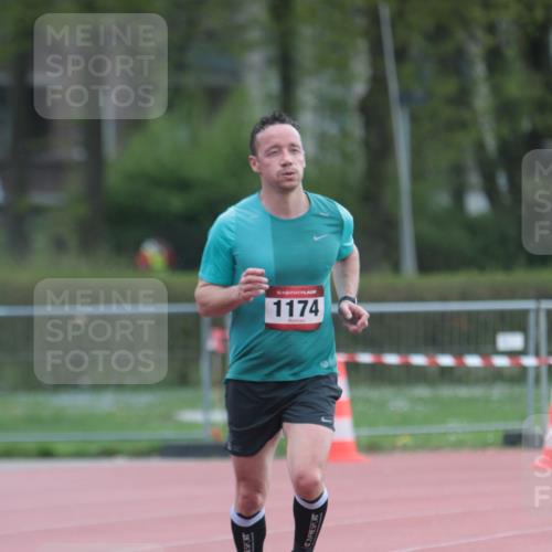 13.04.2025 - Hammer Lauf A. Gomolzig http://msf.ph/oto/7664382 13.04.2025 11:54:41 Ziel 1174 meine-sportfotos.de