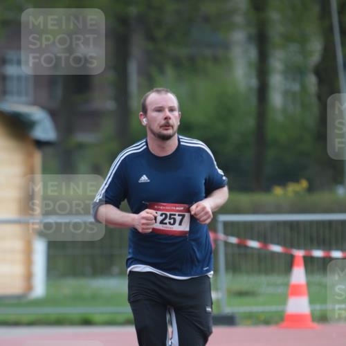 13.04.2025 - Hammer Lauf A. Gomolzig http://msf.ph/oto/7664405 13.04.2025 11:54:59 Ziel 14, 1257 meine-sportfotos.de