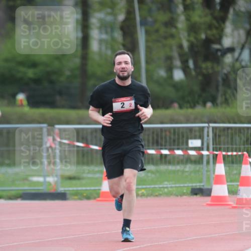 13.04.2025 - Hammer Lauf A. Gomolzig http://msf.ph/oto/7664424 13.04.2025 11:55:22 Ziel 2, 227, 468 meine-sportfotos.de