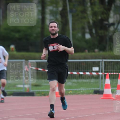 13.04.2025 - Hammer Lauf A. Gomolzig http://msf.ph/oto/7664425 13.04.2025 11:55:22 Ziel 2, 227, 468 meine-sportfotos.de
