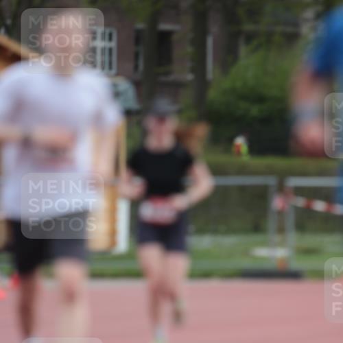 13.04.2025 - Hammer Lauf A. Gomolzig http://msf.ph/oto/7664442 13.04.2025 11:55:28 Ziel 227, 468, 874 meine-sportfotos.de