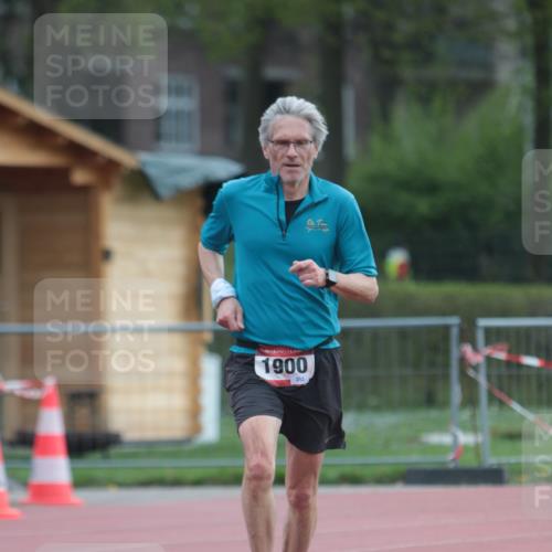 13.04.2025 - Hammer Lauf A. Gomolzig http://msf.ph/oto/7664457 13.04.2025 11:55:50 Ziel 1819, 1900 meine-sportfotos.de