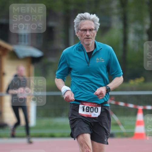 13.04.2025 - Hammer Lauf A. Gomolzig http://msf.ph/oto/7664461 13.04.2025 11:55:51 Ziel 1819, 1900 meine-sportfotos.de