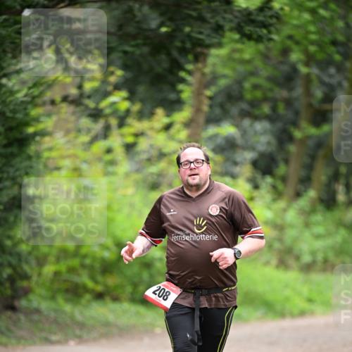 13.04.2025 - Hammer Lauf Dr. Thomas Lammeyer http://msf.ph/oto/7664469 13.04.2025 11:34:48 Laufen 208 meine-sportfotos.de