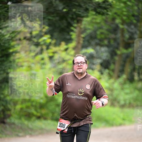 13.04.2025 - Hammer Lauf Dr. Thomas Lammeyer http://msf.ph/oto/7664476 13.04.2025 11:34:48 Laufen 208 meine-sportfotos.de