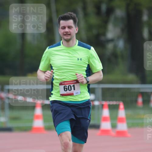 13.04.2025 - Hammer Lauf A. Gomolzig http://msf.ph/oto/7664477 13.04.2025 11:56:19 Ziel 601 meine-sportfotos.de
