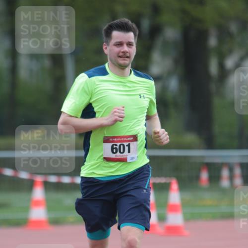 13.04.2025 - Hammer Lauf A. Gomolzig http://msf.ph/oto/7664479 13.04.2025 11:56:19 Ziel 601 meine-sportfotos.de