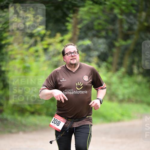 13.04.2025 - Hammer Lauf Dr. Thomas Lammeyer http://msf.ph/oto/7664483 13.04.2025 11:34:48 Laufen 208 meine-sportfotos.de