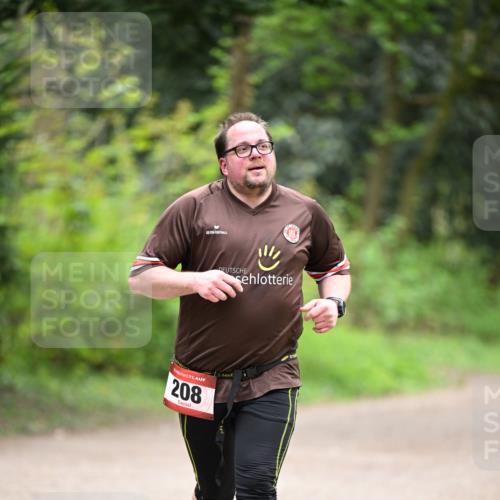 13.04.2025 - Hammer Lauf Dr. Thomas Lammeyer http://msf.ph/oto/7664485 13.04.2025 11:34:48 Laufen 208 meine-sportfotos.de