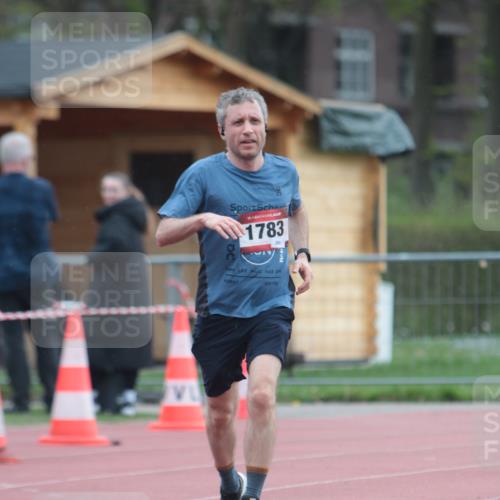 13.04.2025 - Hammer Lauf A. Gomolzig http://msf.ph/oto/7664486 13.04.2025 11:56:29 Ziel 1783 meine-sportfotos.de