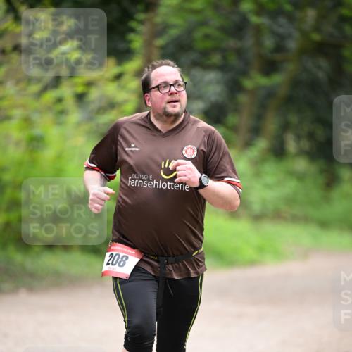 13.04.2025 - Hammer Lauf Dr. Thomas Lammeyer http://msf.ph/oto/7664489 13.04.2025 11:34:49 Laufen 208 meine-sportfotos.de