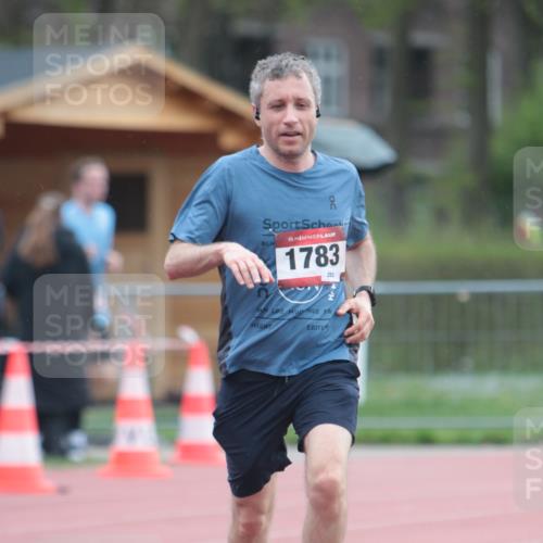 13.04.2025 - Hammer Lauf A. Gomolzig http://msf.ph/oto/7664492 13.04.2025 11:56:30 Ziel 1783 meine-sportfotos.de