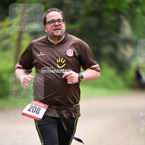 13.04.2025 - Hammer Lauf Dr. Thomas Lammeyer http://msf.ph/oto/7664502 13.04.2025 11:34:50 Laufen 208 meine-sportfotos.de