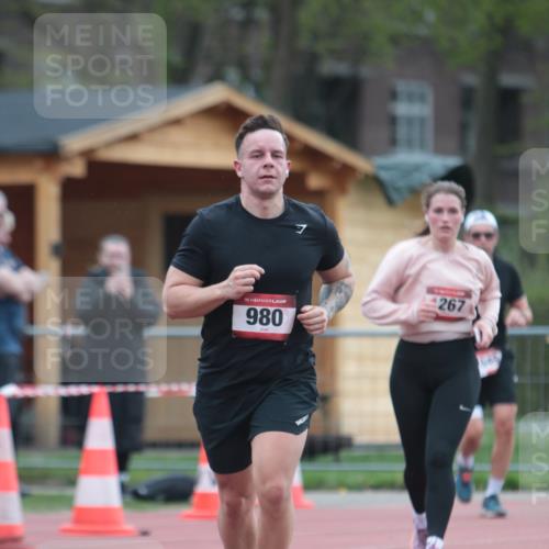 13.04.2025 - Hammer Lauf A. Gomolzig http://msf.ph/oto/7664520 13.04.2025 11:57:14 Ziel 475, 980, 1049, 1267 meine-sportfotos.de