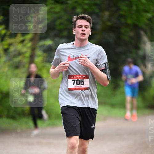 13.04.2025 - Hammer Lauf Dr. Thomas Lammeyer http://msf.ph/oto/7664524 13.04.2025 11:34:58 Laufen 15, 705 meine-sportfotos.de