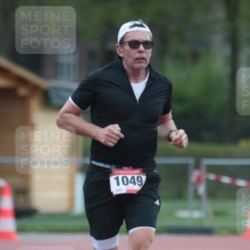 13.04.2025 - Hammer Lauf A. Gomolzig http://msf.ph/oto/7664529 13.04.2025 11:57:21 Ziel 1049 meine-sportfotos.de