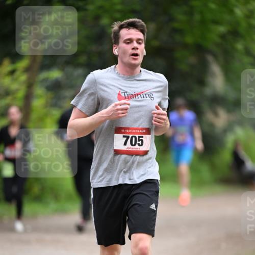 13.04.2025 - Hammer Lauf Dr. Thomas Lammeyer http://msf.ph/oto/7664530 13.04.2025 11:34:58 Laufen 15, 705 meine-sportfotos.de