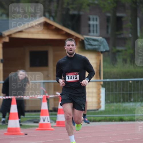 13.04.2025 - Hammer Lauf A. Gomolzig http://msf.ph/oto/7664531 13.04.2025 11:57:31 Ziel 670, 1375 meine-sportfotos.de