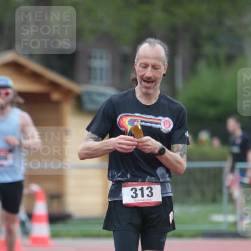 13.04.2025 - Hammer Lauf A. Gomolzig http://msf.ph/oto/7664568 13.04.2025 11:58:07 Ziel 313, 986 meine-sportfotos.de