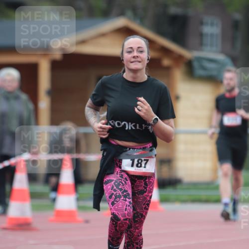 13.04.2025 - Hammer Lauf A. Gomolzig http://msf.ph/oto/7664612 13.04.2025 11:58:41 Ziel 187, 231 meine-sportfotos.de