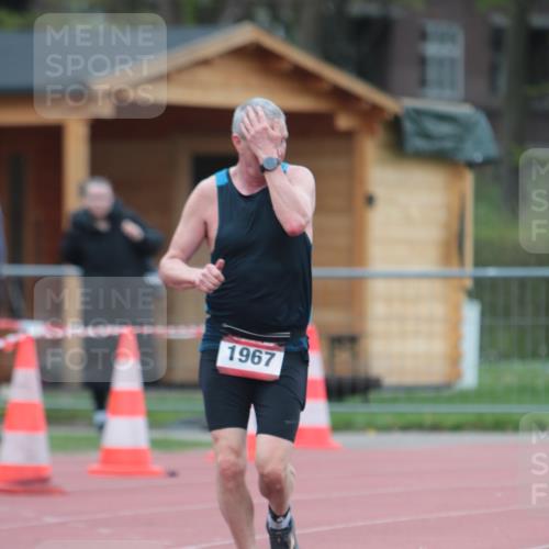 13.04.2025 - Hammer Lauf A. Gomolzig http://msf.ph/oto/7664625 13.04.2025 11:58:51 Ziel  meine-sportfotos.de