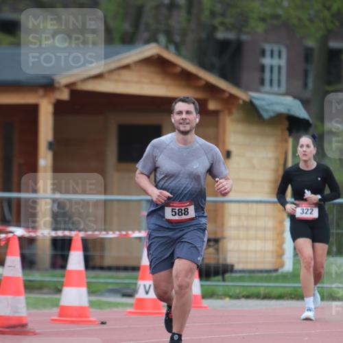 13.04.2025 - Hammer Lauf A. Gomolzig http://msf.ph/oto/7664644 13.04.2025 11:59:08 Ziel 588, 1896 meine-sportfotos.de