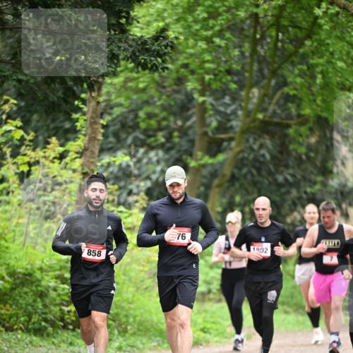 13.04.2025 - Hammer Lauf Dr. Thomas Lammeyer http://msf.ph/oto/7664652 13.04.2025 11:35:46 Laufen 858, 76, 1802 meine-sportfotos.de