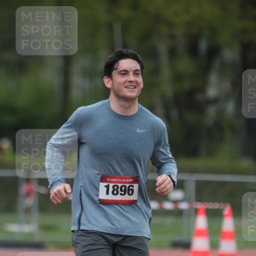 13.04.2025 - Hammer Lauf A. Gomolzig http://msf.ph/oto/7664662 13.04.2025 11:59:14 Ziel 322, 588, 1896 meine-sportfotos.de