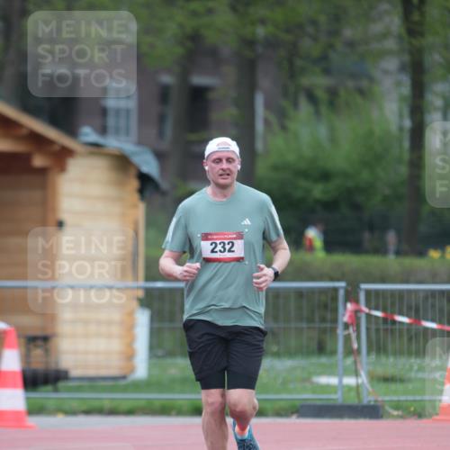 13.04.2025 - Hammer Lauf A. Gomolzig http://msf.ph/oto/7664670 13.04.2025 11:59:21 Ziel 232 meine-sportfotos.de
