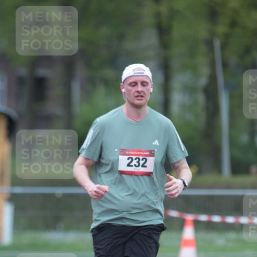 13.04.2025 - Hammer Lauf A. Gomolzig http://msf.ph/oto/7664682 13.04.2025 11:59:23 Ziel 232 meine-sportfotos.de