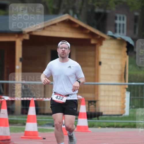 13.04.2025 - Hammer Lauf A. Gomolzig http://msf.ph/oto/7664694 13.04.2025 11:59:37 Ziel 432 meine-sportfotos.de