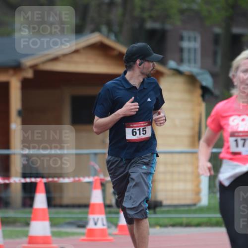 13.04.2025 - Hammer Lauf A. Gomolzig http://msf.ph/oto/7664708 13.04.2025 11:59:53 Ziel 334, 615, 1772 meine-sportfotos.de