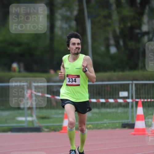 13.04.2025 - Hammer Lauf A. Gomolzig http://msf.ph/oto/7664717 13.04.2025 11:59:57 Ziel 334, 572, 614, 615 meine-sportfotos.de
