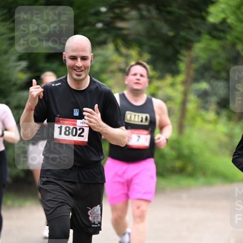 13.04.2025 - Hammer Lauf Dr. Thomas Lammeyer http://msf.ph/oto/7664725 13.04.2025 11:35:54 Laufen 15, 183, 1802 meine-sportfotos.de