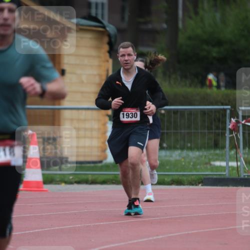 13.04.2025 - Hammer Lauf A. Gomolzig http://msf.ph/oto/7664744 13.04.2025 12:00:06 Ziel 218, 614, 897, 1930 meine-sportfotos.de