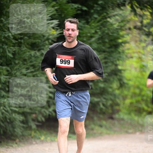13.04.2025 - Hammer Lauf Dr. Thomas Lammeyer http://msf.ph/oto/7664776 13.04.2025 11:36:01 Laufen 15, 999 meine-sportfotos.de