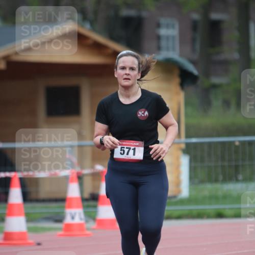 13.04.2025 - Hammer Lauf A. Gomolzig http://msf.ph/oto/7664784 13.04.2025 12:00:40 Ziel 571 meine-sportfotos.de