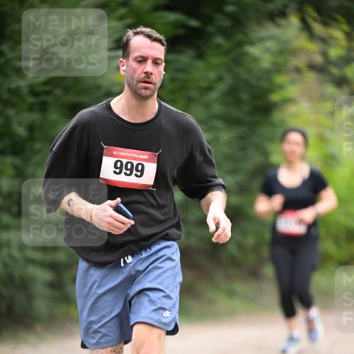 13.04.2025 - Hammer Lauf Dr. Thomas Lammeyer http://msf.ph/oto/7664799 13.04.2025 11:36:03 Laufen 15, 999 meine-sportfotos.de